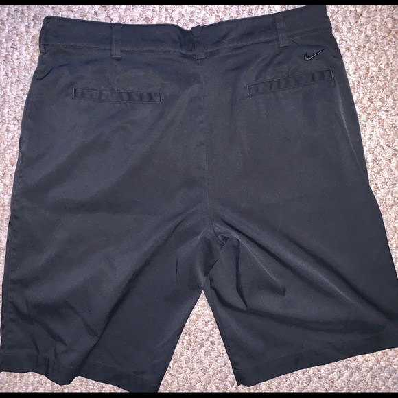Nike Golf Shorts - Size 34 - Picture 3 of 3